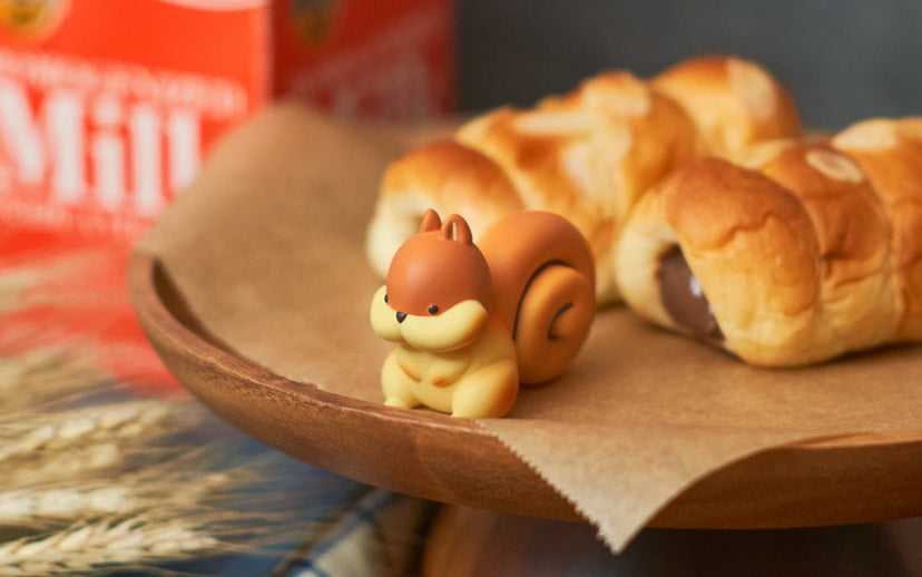Animal Bakery Minifigure: Series 2 - Collector Display Pick