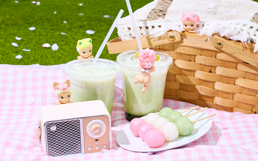 HIPPERS Cherry Blossom Series - Desk Buddy